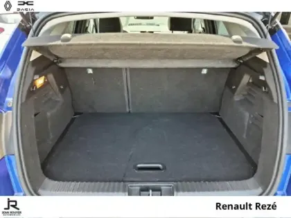 Photo 6 Renault Captur  1.6 E-Tech hybride 145ch Techno Fast Track