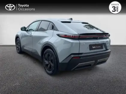 Photo 16 Toyota C-HR + 224ch 77kWh Design Grande Autonomie