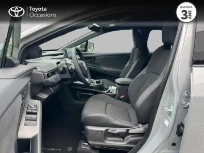 Photo 17 Toyota C-HR + 224ch 77kWh Design Grande Autonomie