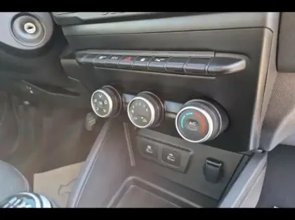 Photo 5 Dacia Duster  1.0 ECO-G 100ch Confort 4x2