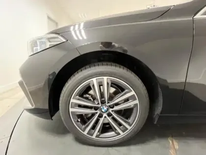 Photo 7 BMW Serie 1 Série 1 116d 116ch Business Design