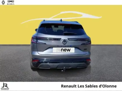 Photo 10 Renault Austral  1.2 E-Tech full hybrid 200ch Iconic esprit Alpine