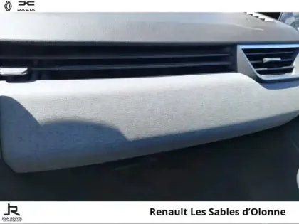 Photo 14 Renault Clio  1.5 Blue dCi 100ch Evolution - 24