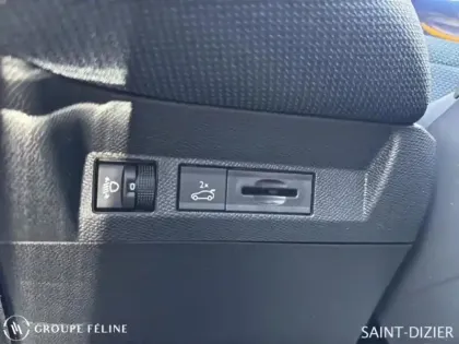 Photo 13 Citroën C5 aircross  1.2 Hybride 145ch PLUS boite automatique