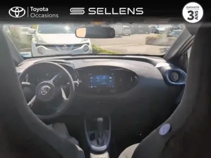 Photo 7 Toyota Aygo  X 116h Graphic