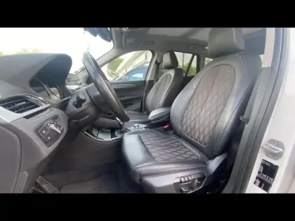 Photo 9 BMW X1  sDrive18dA 150ch xLine Euro6d-T