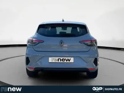 Photo 18 Renault Clio  1.5 dCi 100ch Evolution - 25