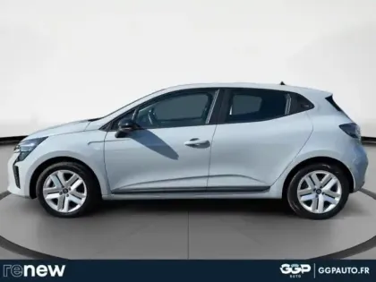 Photo 16 Renault Clio  1.5 dCi 100ch Evolution - 25