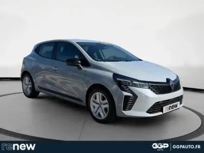 Photo 6 Renault Clio  1.5 dCi 100ch Evolution - 25