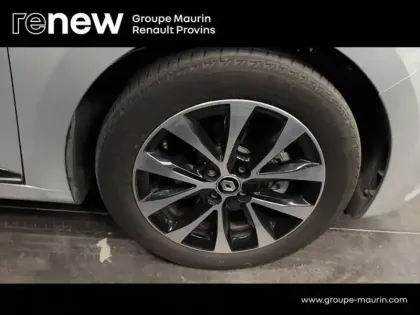 Photo 8 Renault Clio  1.6 E-Tech hybride 145ch Techno