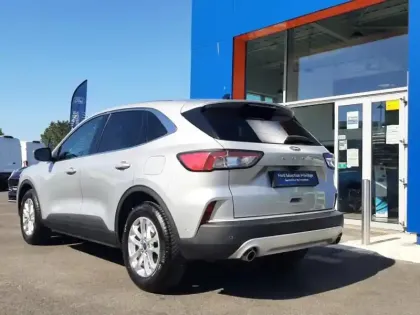 Photo 6 Ford Kuga  1.5 EcoBoost 150ch Titanium