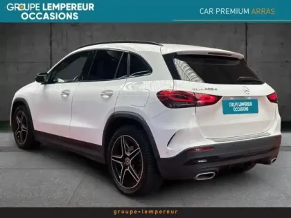 Photo 7 Mercedes GLA  200 d 150ch AMG Line 8G-DCT
