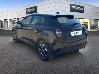 Photo 6 Fiat 600  1.2 Hybrid Turbo 145ch Pop eDCT6 Step 2