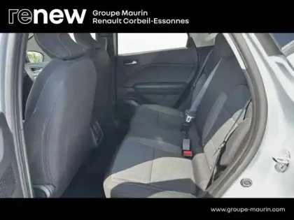 Photo 11 Renault Captur  1.6 E-Tech hybride 145ch Business -21