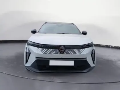 Photo 10 Renault Scenic  E-Tech Electric 220ch Techno option esprit Alpine grande autonomie -25