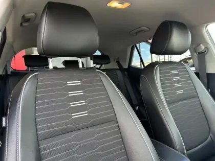 Photo 13 Kia Stonic  1.0 T-GDi 120ch MHEV GT Line