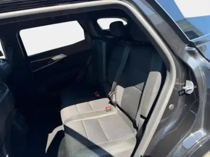 Photo 11 Renault Espace  1.2 E-Tech full hybrid 200ch esprit Alpine 7 places - 25