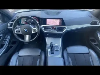 Photo 8 BMW Serie 3 Série 3 320eA 204ch M Sport