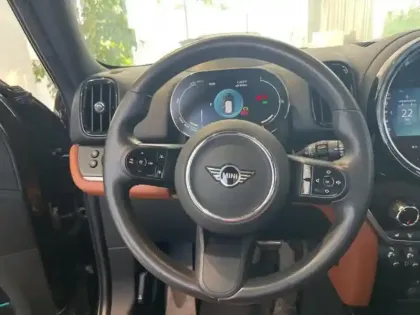 Photo 5 Mini Countryman  Cooper SE 125ch + 95ch Edition Premium Plus ALL4 BVA6