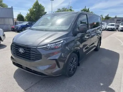 Photo Ford Custom Limited