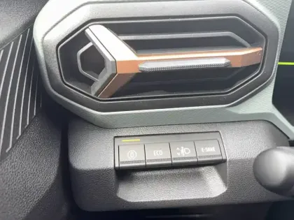 Photo 14 Dacia Duster  Hybrid 155