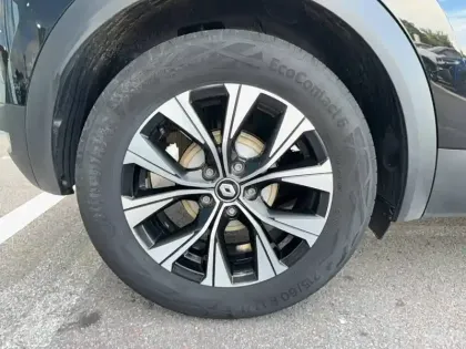 Photo 15 Renault Captur  E-Tech full hybrid 145
