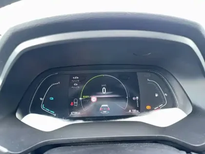 Photo 23 Renault Captur  E-Tech full hybrid 145