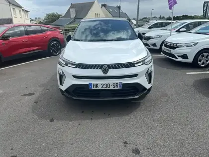 Photo 7 Renault Captur  E-Tech full hybrid 160 ch