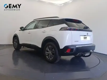 Photo 6 Peugeot 2008  PureTech 130 S&S EAT8