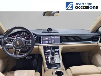 Photo 17 Porsche Panamera  4 V6 3.0 462 PDK