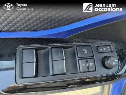 Photo 18 Toyota C-HR  Hybride 2.0L
