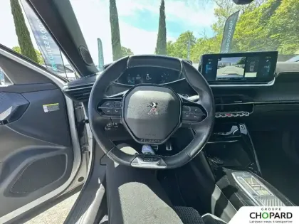 Photo 15 Peugeot 2008  Electrique 136 ch