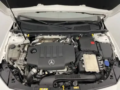 Photo 38 Mercedes Classe A  180 d 8G-DCT