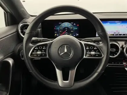 Photo 72 Mercedes Classe A  180 d 8G-DCT