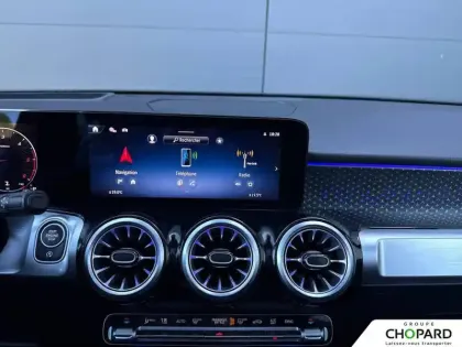 Photo 13 Mercedes GLB  200 d 8G-DCT