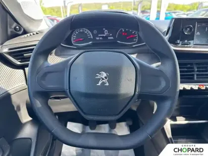 Photo 15 Peugeot 208  PureTech 75 S&S BVM5