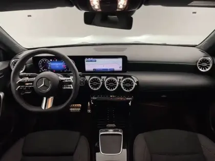 Photo 28 Mercedes Classe A  200 d 8G-DCT