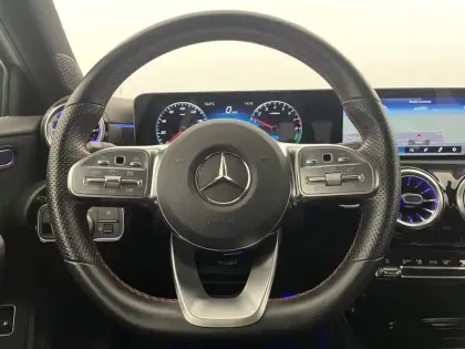 Photo 22 Mercedes Classe A  250 e 8G-DCT