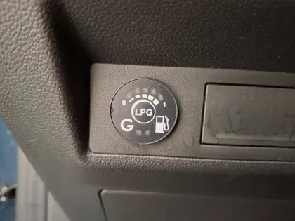 Photo 31 Renault Captur  TCe 100 GPL