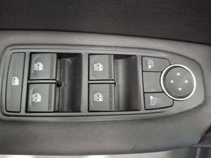 Photo 29 Renault Captur  TCe 100 GPL