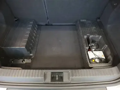 Photo 25 Renault Captur  E-Tech Plug-in 160