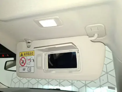 Photo 39 Renault Captur  E-Tech Plug-in 160