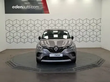 Photo 7 Renault Captur  E-Tech Plug-in 160