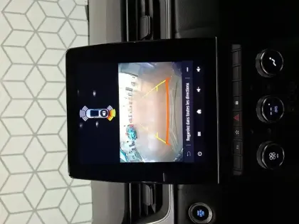 Photo 19 Renault Captur  E-Tech Plug-in 160