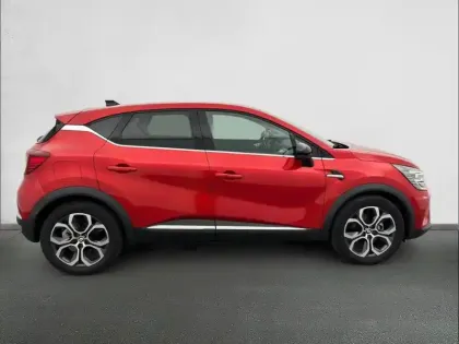 Photo 24 Renault Captur  E-Tech hybride 145