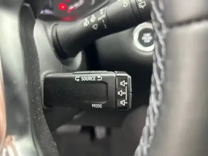 Photo 41 Renault Captur  E-Tech hybride 145
