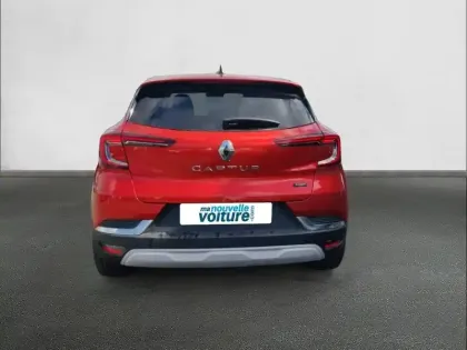 Photo 13 Renault Captur  E-Tech hybride 145