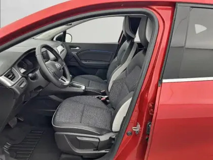 Photo 31 Renault Captur  E-Tech hybride 145