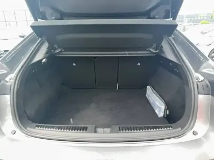 Photo 17 Renault Rafale  E-Tech full hybrid 200 ch