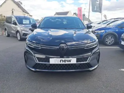 Photo 7 Renault Megane  E-Tech 220 ch autonomie confort